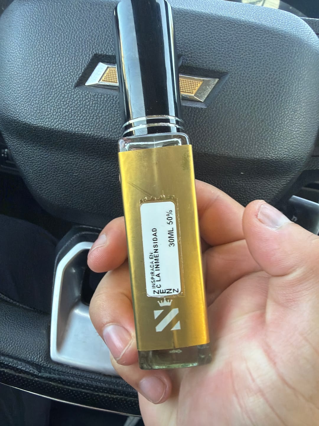 Customer photo review of Perfume TendenciaC LA INMENSIDAD CREACION ZENZ
