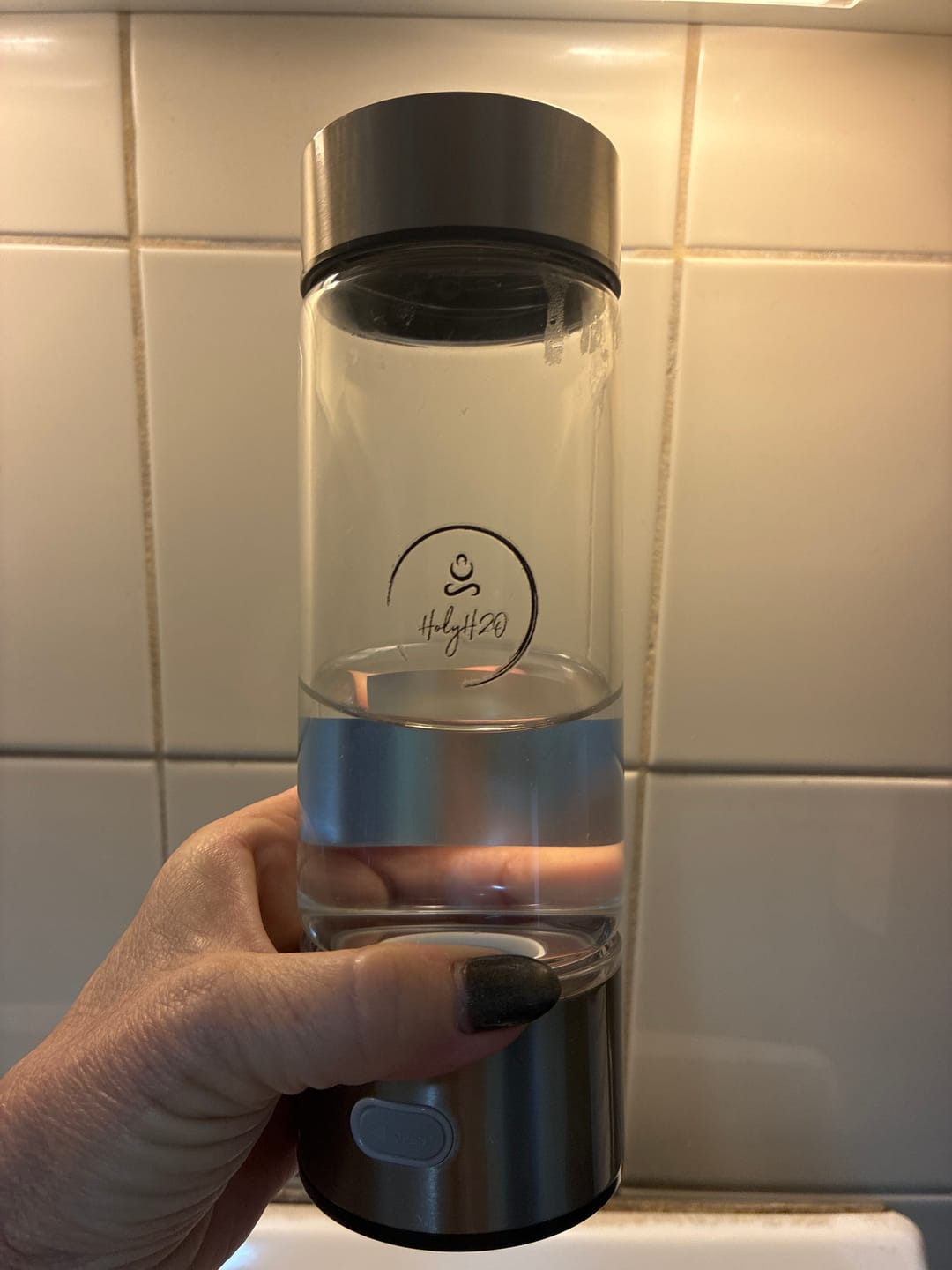 Customer photo review of Hydronizer | Australia's Highest-Rated SPE PEM Hydrogen Water Bottle by HolyH₂O™