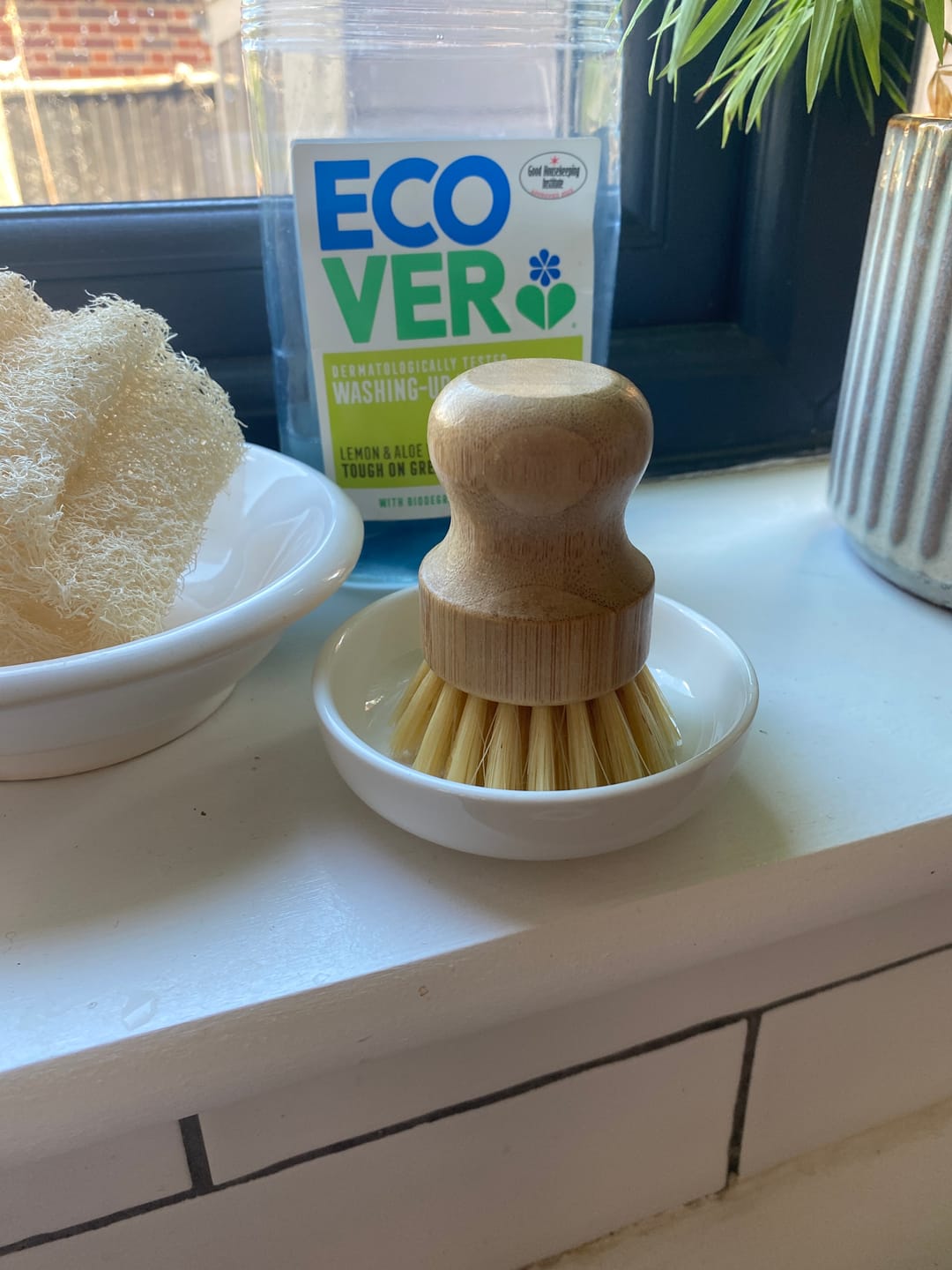 Customer photo review of Ceramic Pot Brush Dish - Skal