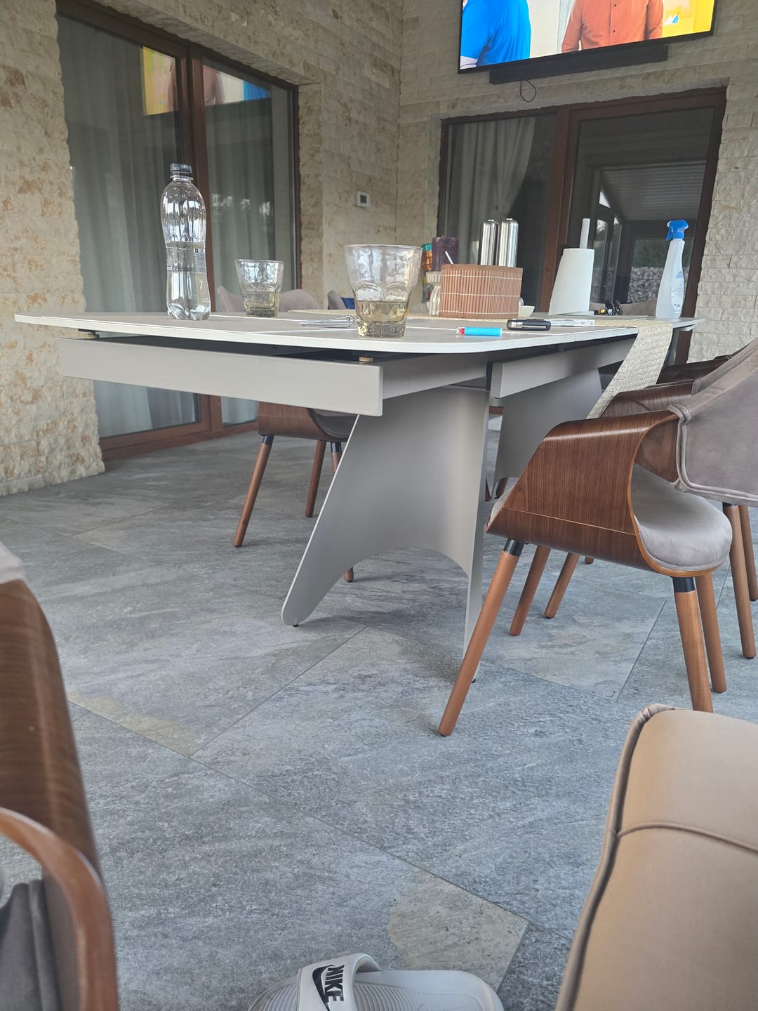 Customer photo review of Masa extensibila SALIX, travertin/casmir, piatra sinterizata/otel, 180/260x90x76 cm