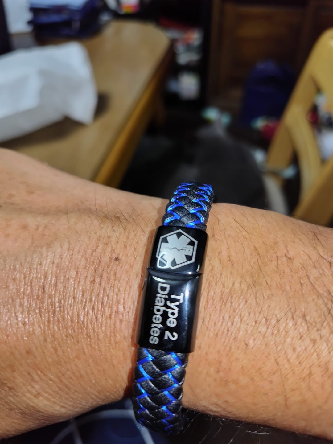 Customer photo review of メディカルアラートブレスレット