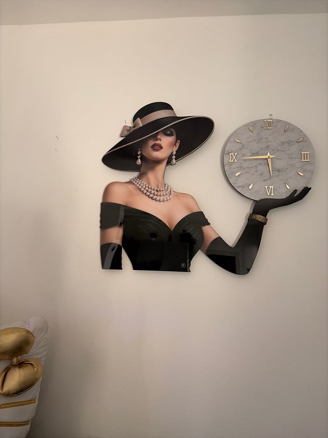 Customer photo review of OROLOGIO DA PARETE LADY 80CM
