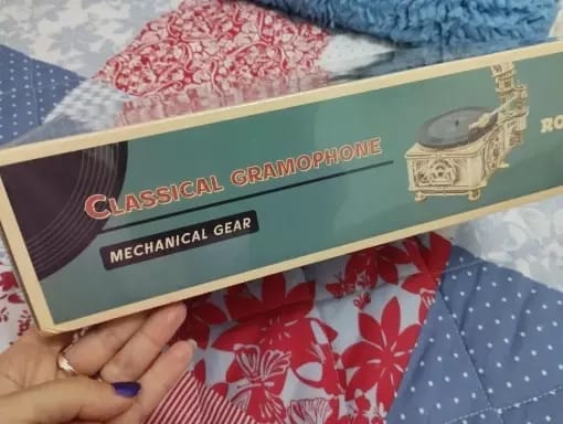 Customer photo review of ROKR DIY Crank Classic Gramophone (Hand Rotating)