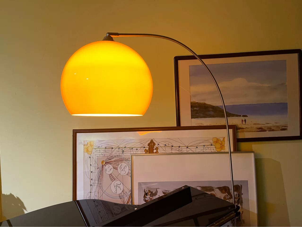 Customer photo review of Orange Dome Modern Arched Metal LED Floor Lamp