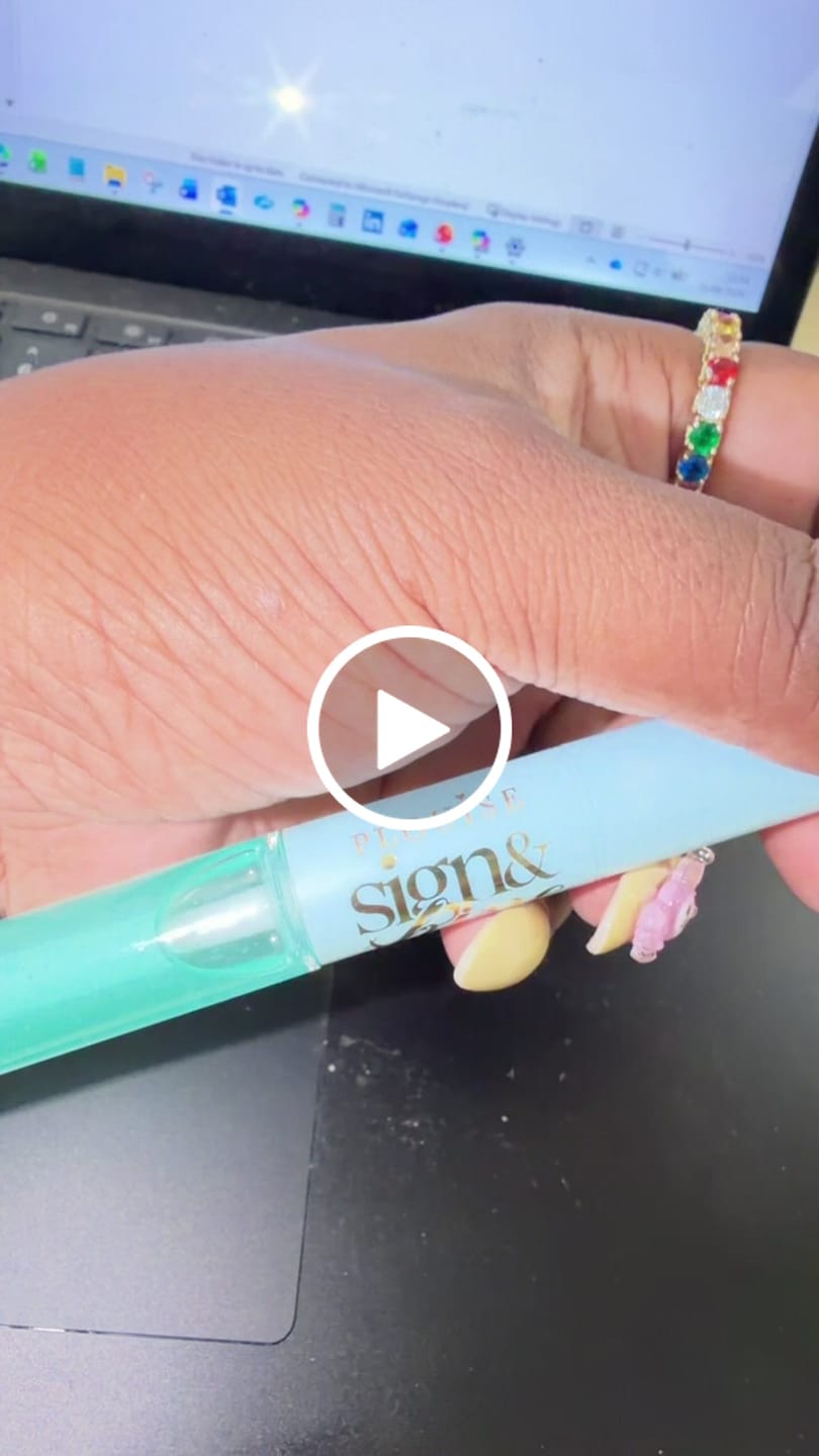 Customer video review of Back to Business Sign And Shine Lip Oil Pen - PRE-ORDER