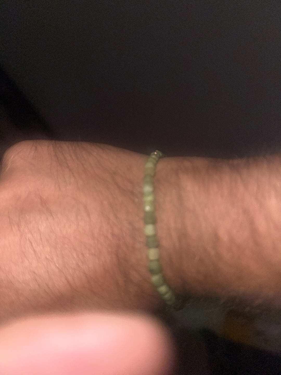 Customer photo review of Pulsera de Jade Verde (4 mm Facetada Cúbica)