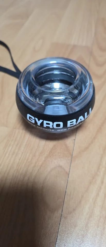 Customer photo review of Gyroball