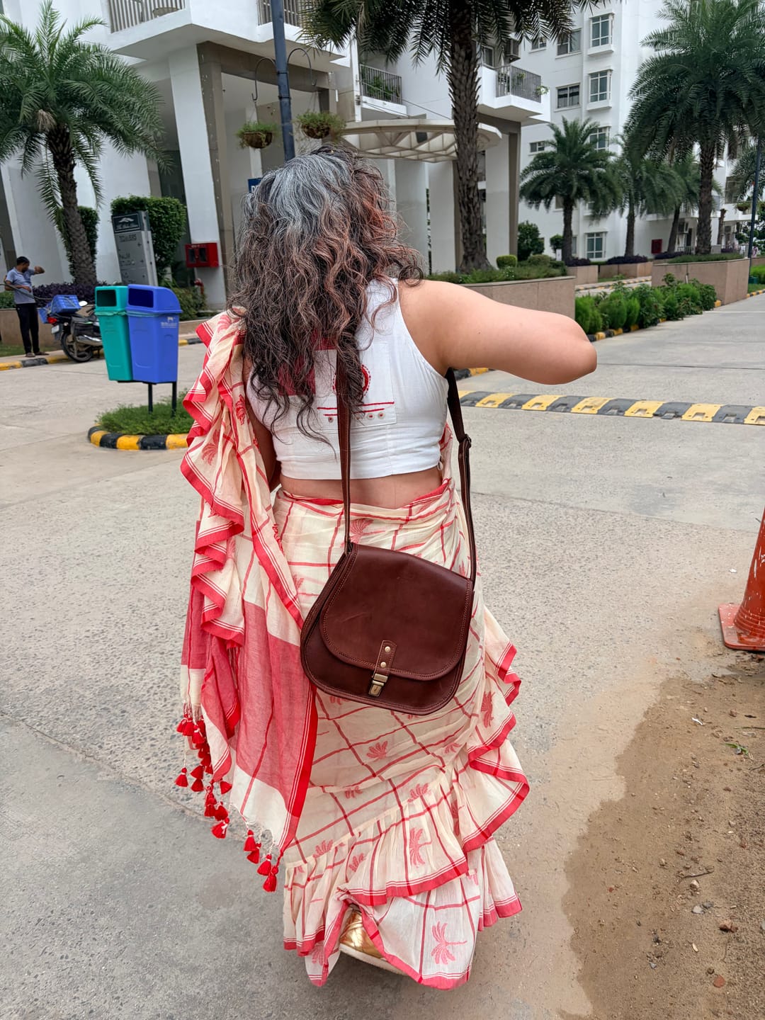 Customer photo review of Zamora Crossbody Bag