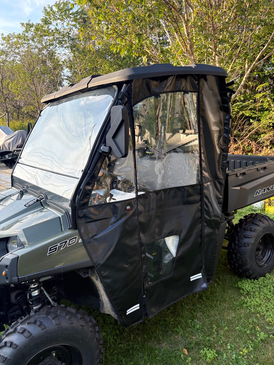 Customer photo review of KEMIMOTO Upgraded PVC Soft Doors Cab Enclosure for Polaris Ranger 570 Full Size, Ranger 800 XP and Ranger 700 with Premium YKK Zippers