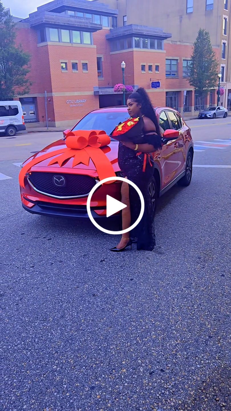 Customer video review of Happy Birthday