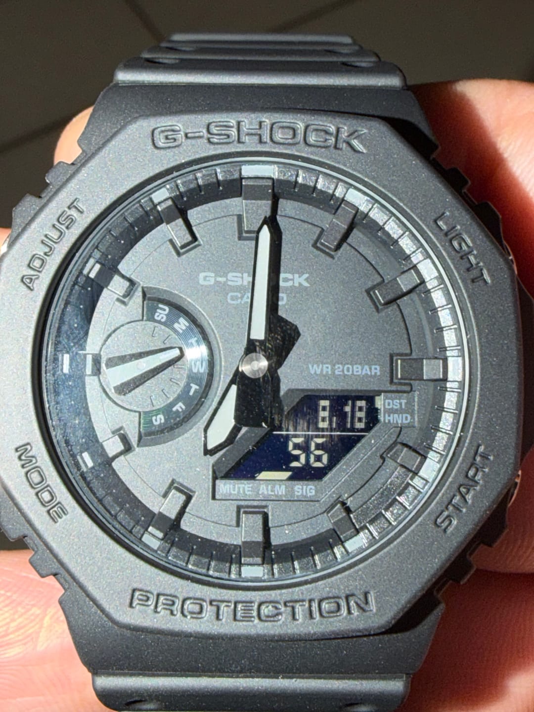 Customer photo review of Reloj Casio G-Shock Royal Oak "Casioak" GA-2100-1A1JF JDM