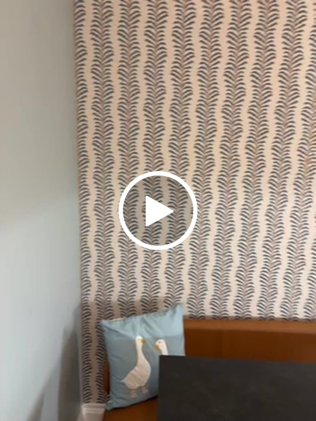 Customer video review of Celine