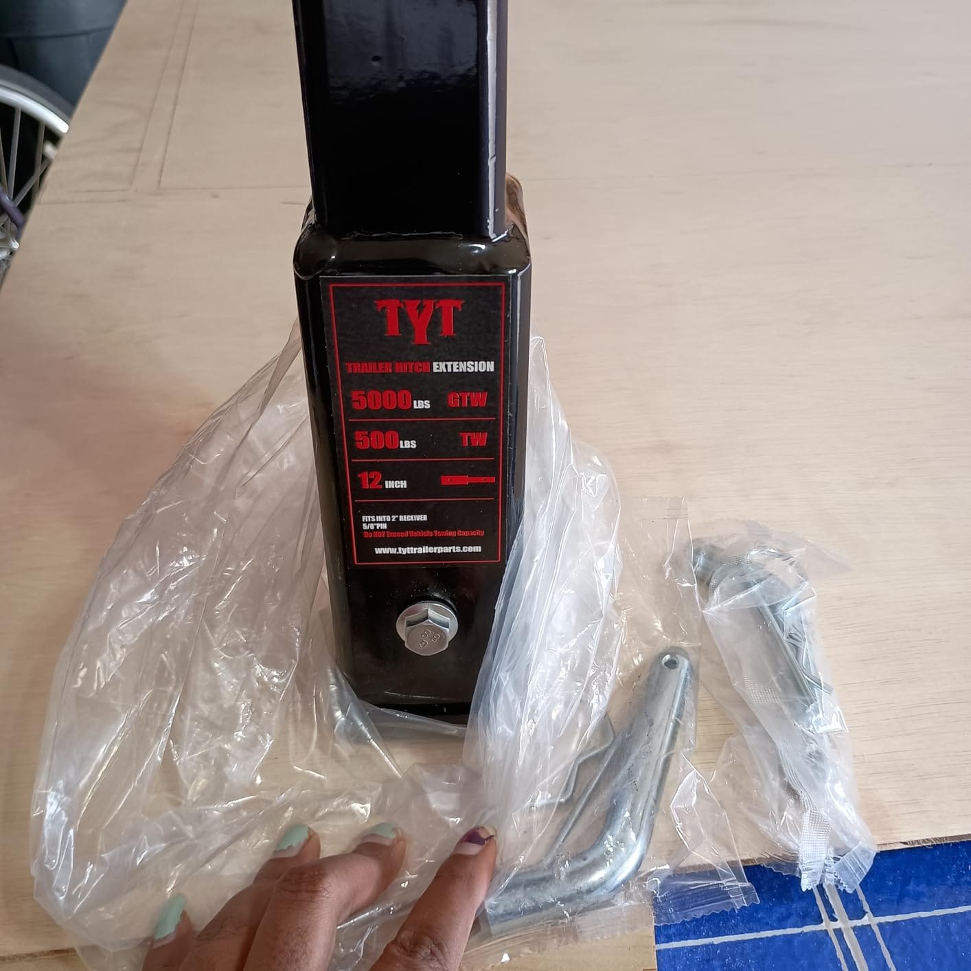 Customer photo review of TYT 12" Trailer Hitch Extension for 2 inch Receiver Tube Extender，Includes 2 Sets of 5/8" Premium Hitch Pin, 5000 lbs GTW / 500 lbs TW