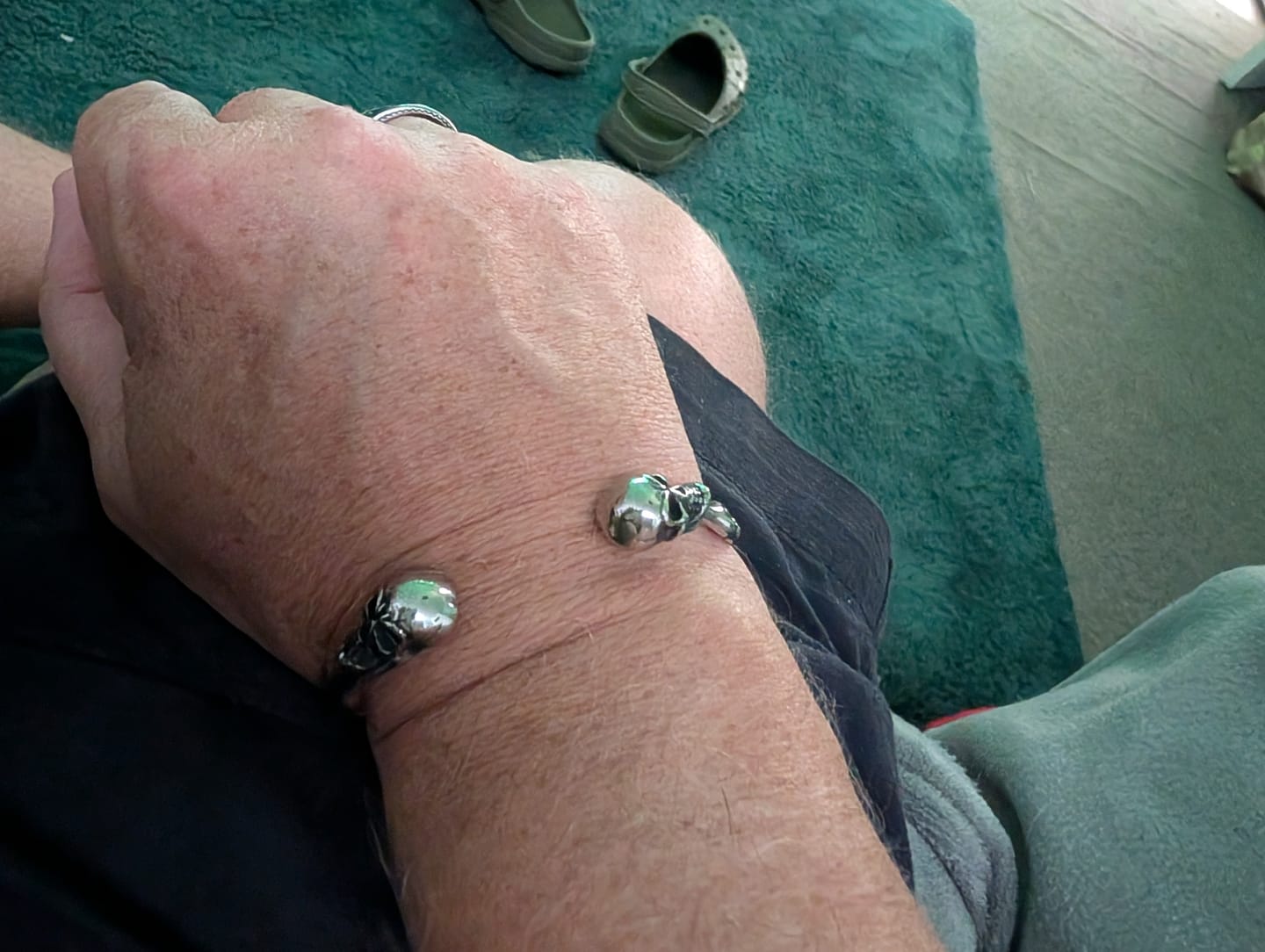 Customer photo review of SKULLED.