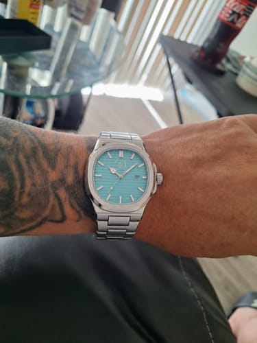 Customer photo review of Looking Sharp® Lyon