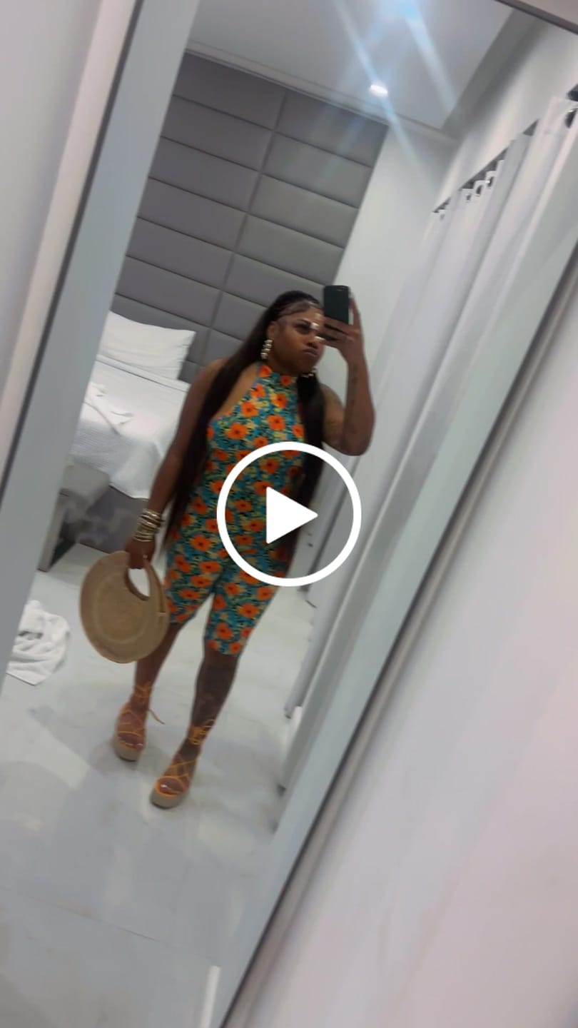 Customer video review of Aria Capri
