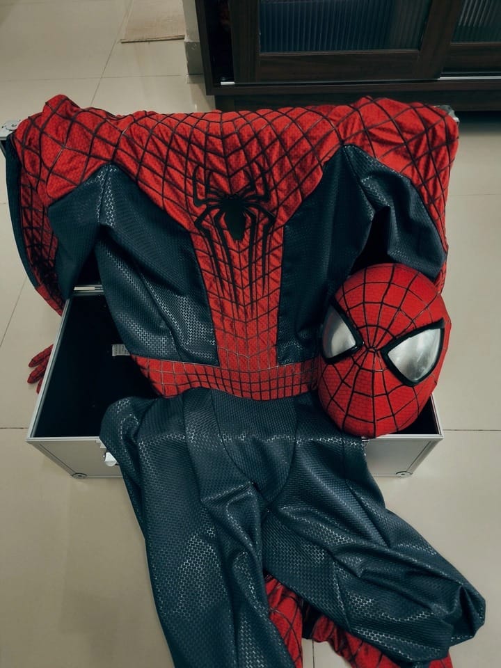 Customer photo review of The Amazing Spider-Man Costume Replica Wearable Suit (Replica Grade)(Screen Printed)