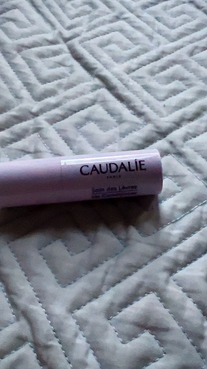 Customer photo review of Caudalie Lip & Hand Set: (Hand Cream 30ml & Lip 4.5g) 2pcs