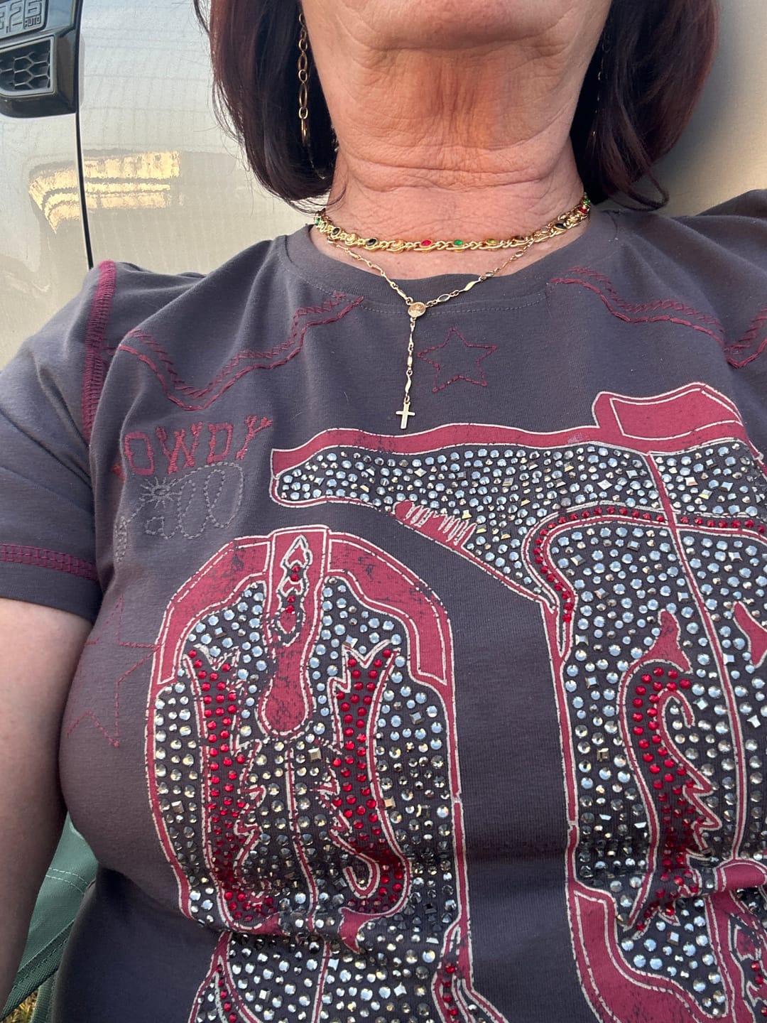 Customer photo review of Colar Chloé Banhado em Ouro 18k