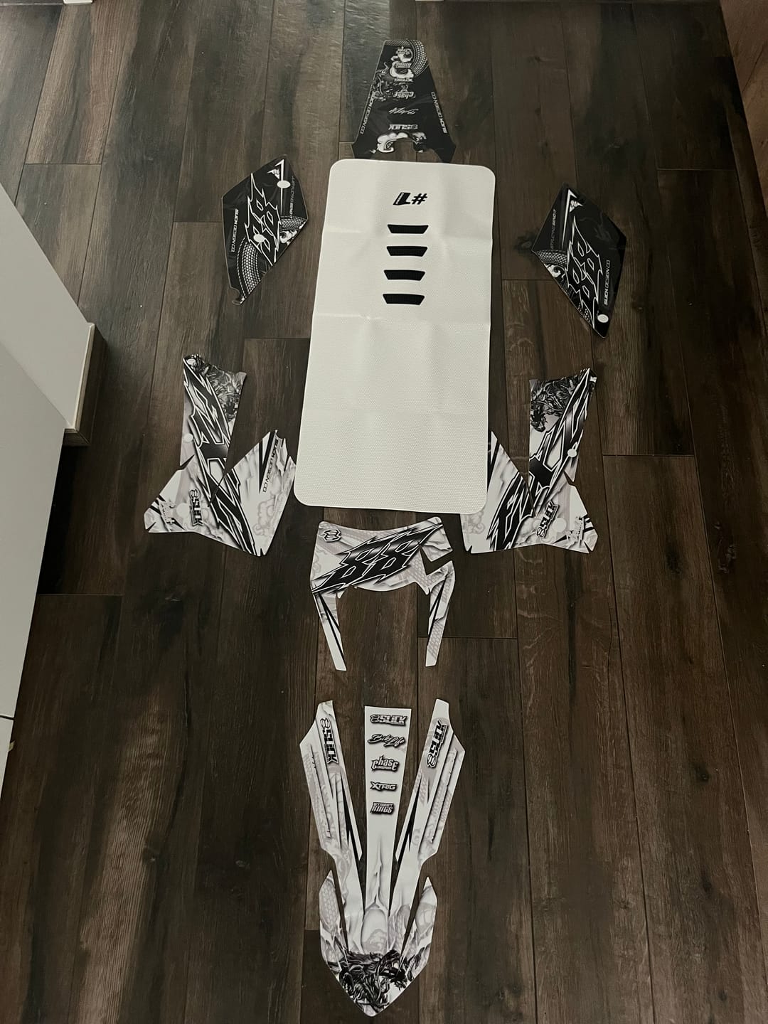 Customer photo review of Silver-Glitter Finish