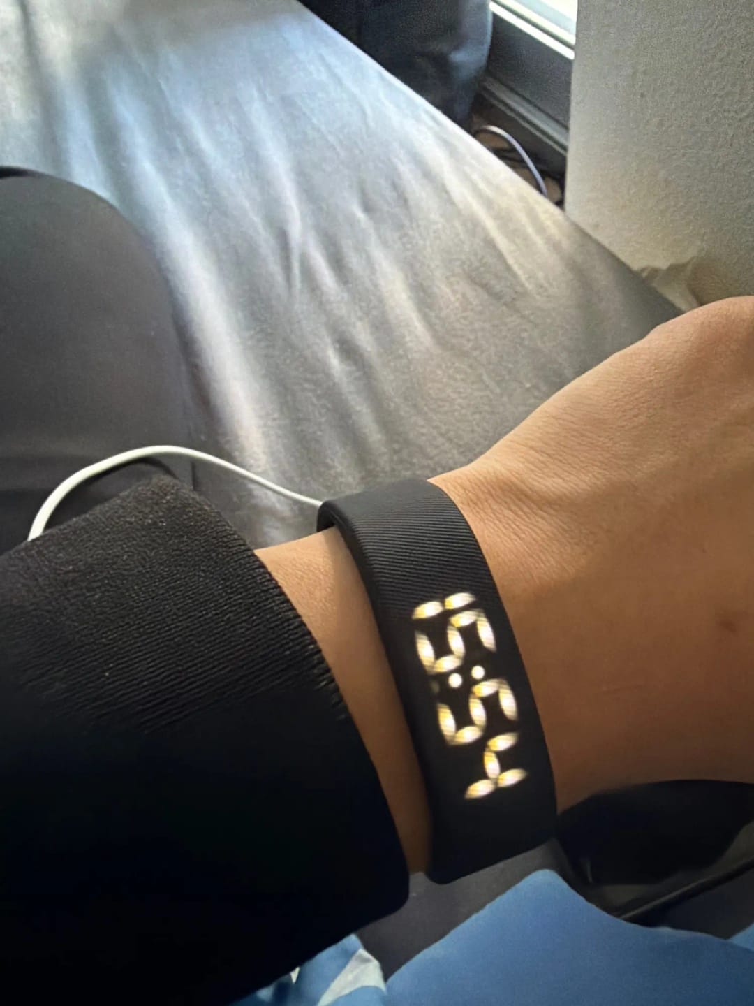 Customer photo review of Silent Vibrating Alarm Watch | Nivox Nudge