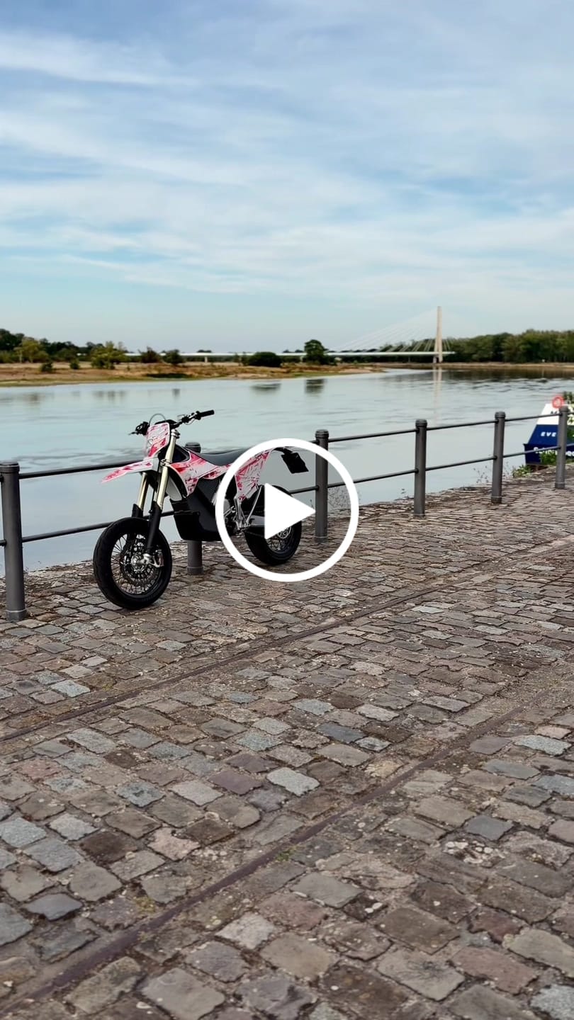 Customer video review of NEW! FLOWERLINE - GRAPHICS KIT