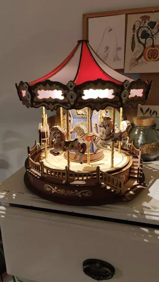 Customer photo review of Rolife Classic Carousel 3D Wooden Puzzle