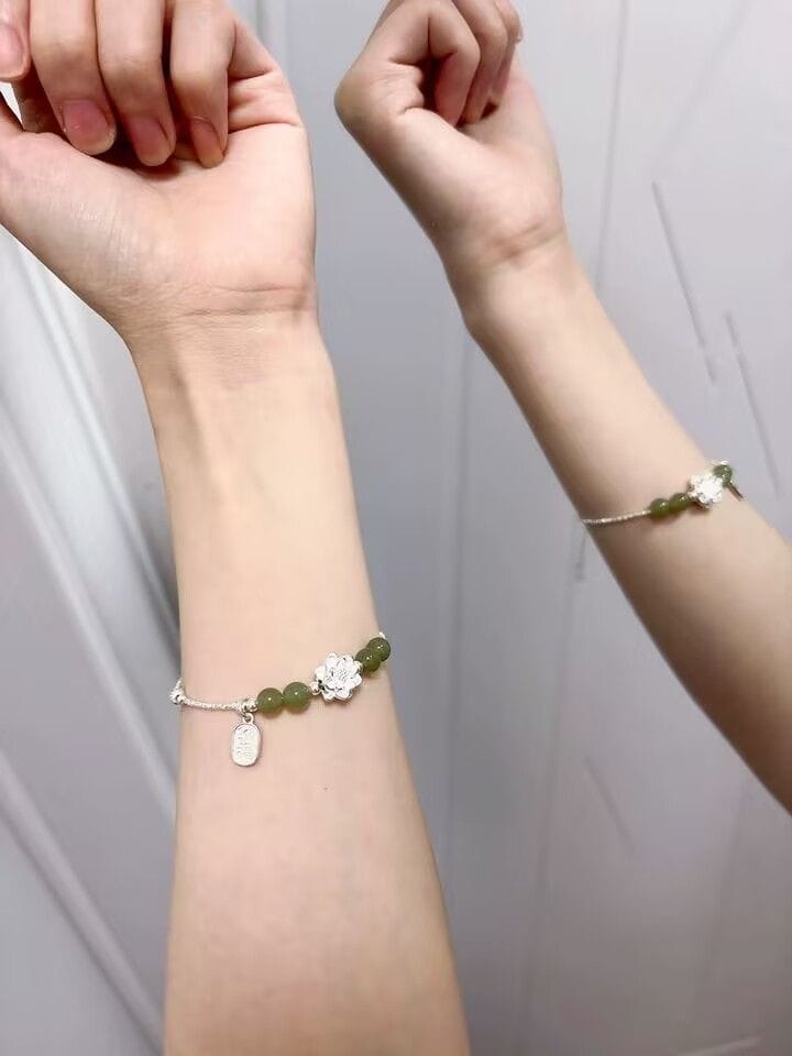 Customer photo review of Hehua Hetian Jade Bracelet