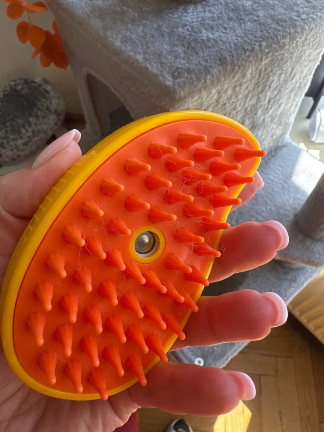 Customer photo review of Cepillo Mascotas con vaporizador