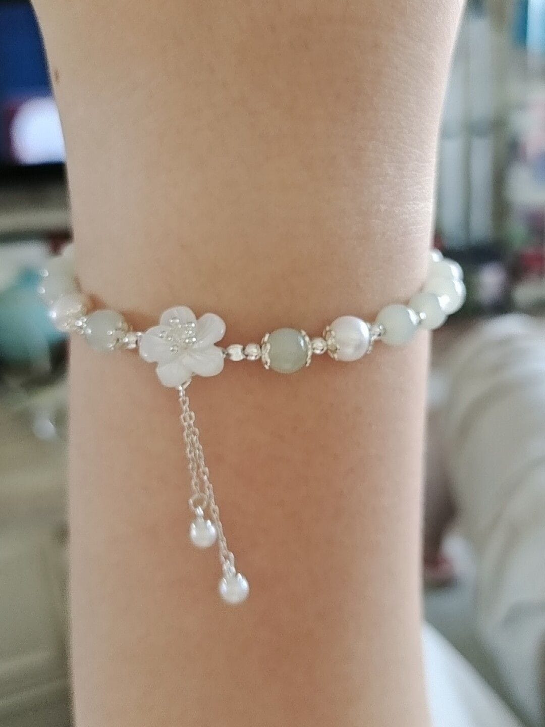 Customer photo review of Moli Hetian Jade Bracelet