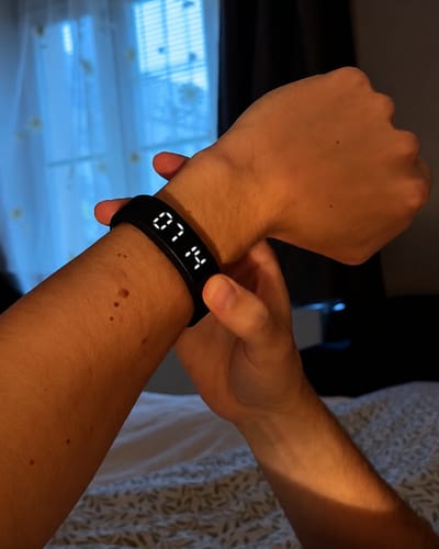Customer photo review of Bracelet de Réveil Silencieux