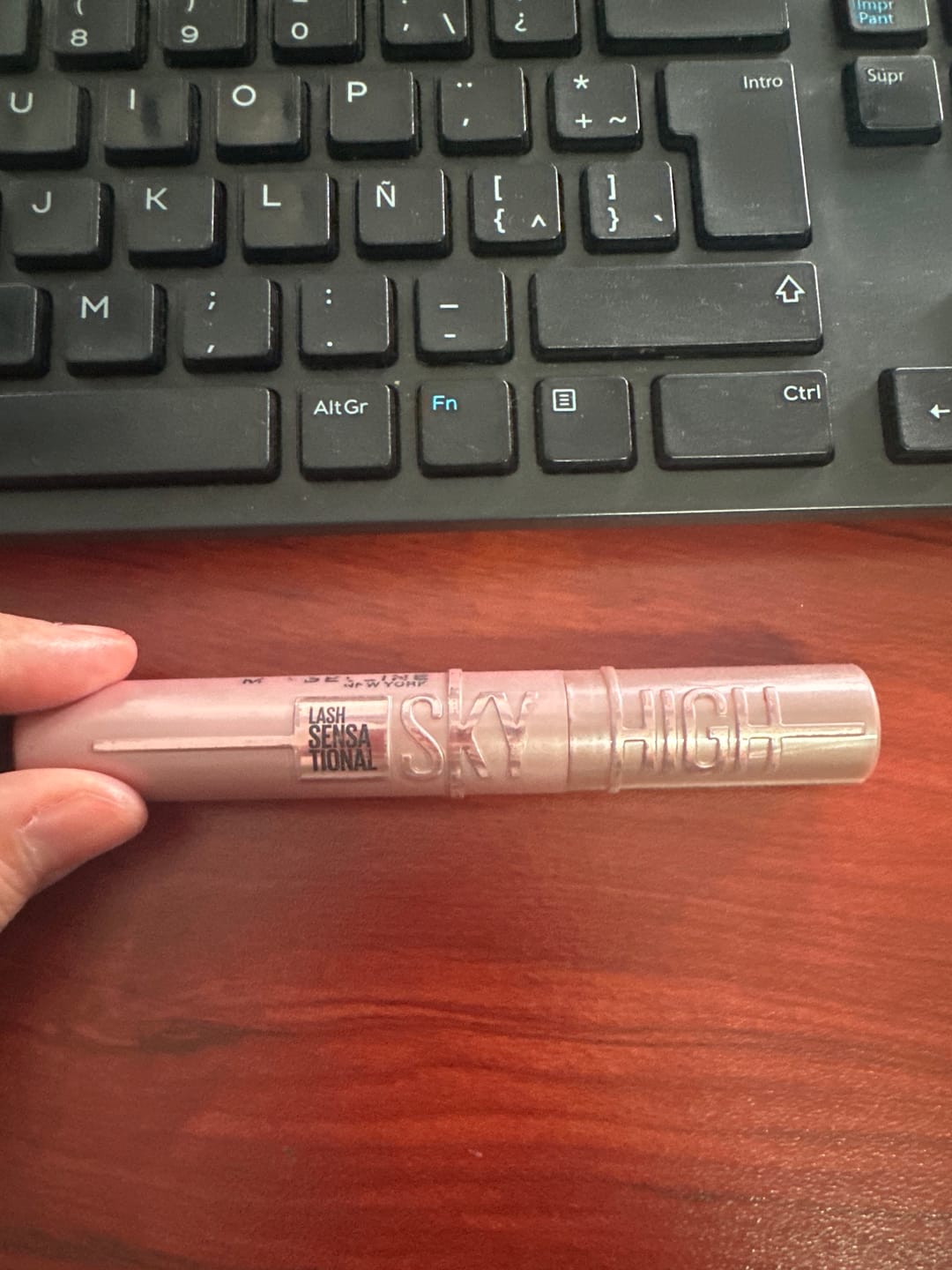 Customer photo review of Maybelline Lash Sensational Sky High Mascara