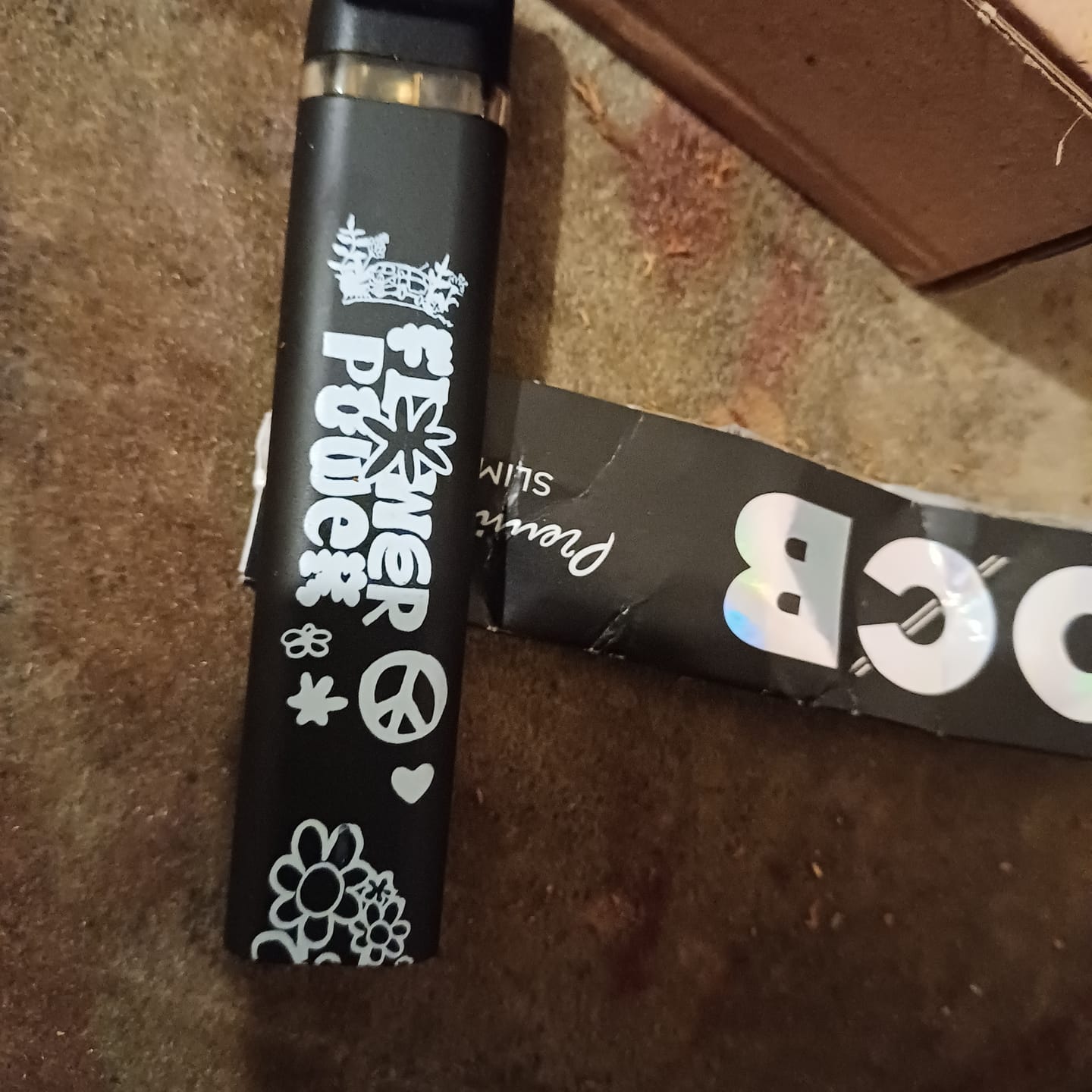Customer photo review of 🍬Flower Power Vape Zkittlez Superior Blend