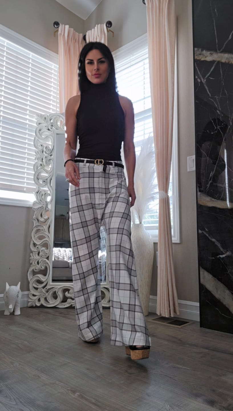 Customer photo review of White Plaid Wide-Leg Statement Pants