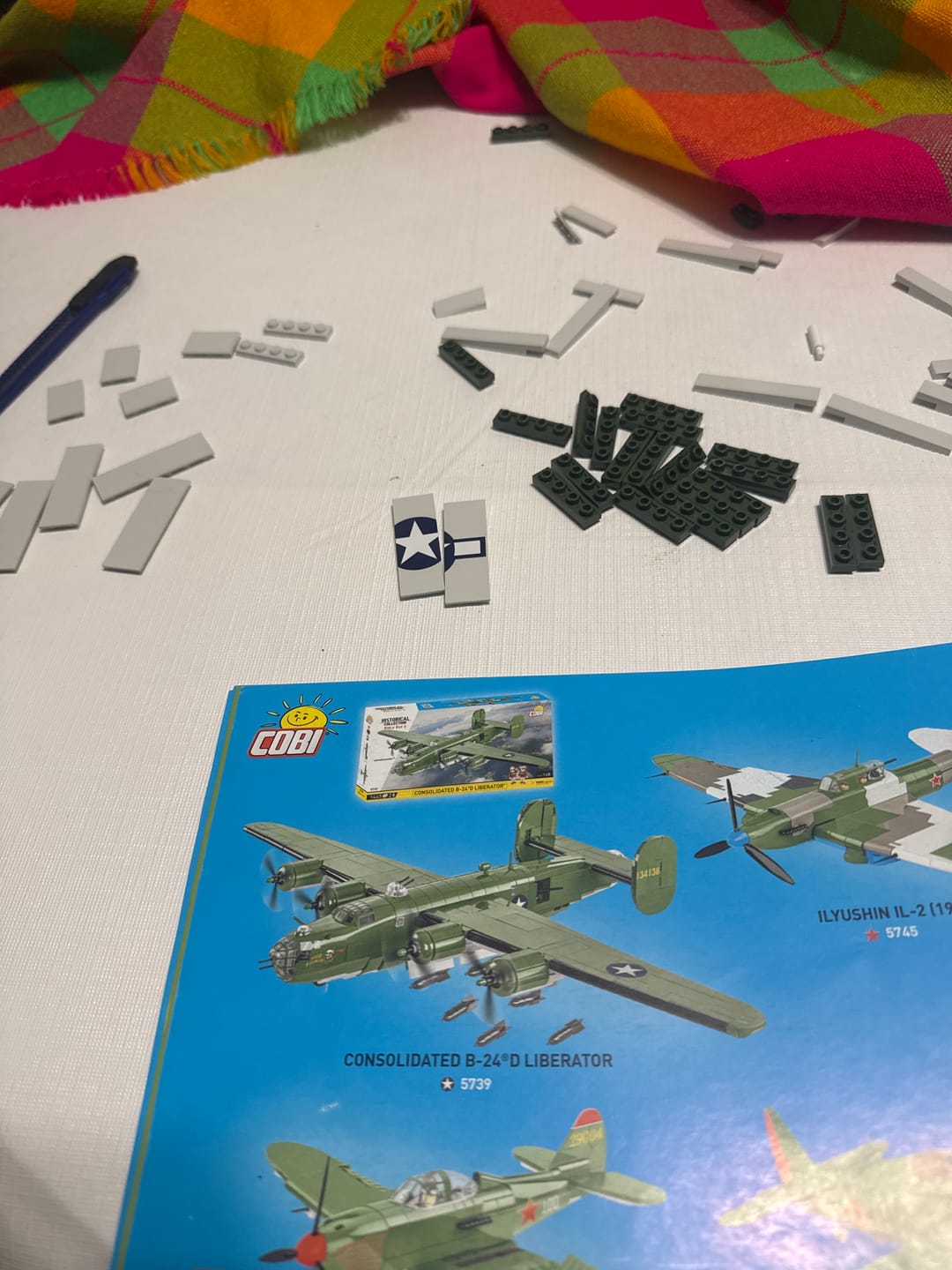 Customer photo review of COBI Boeing B-17G Flying Fortress Bomber : Set #5750