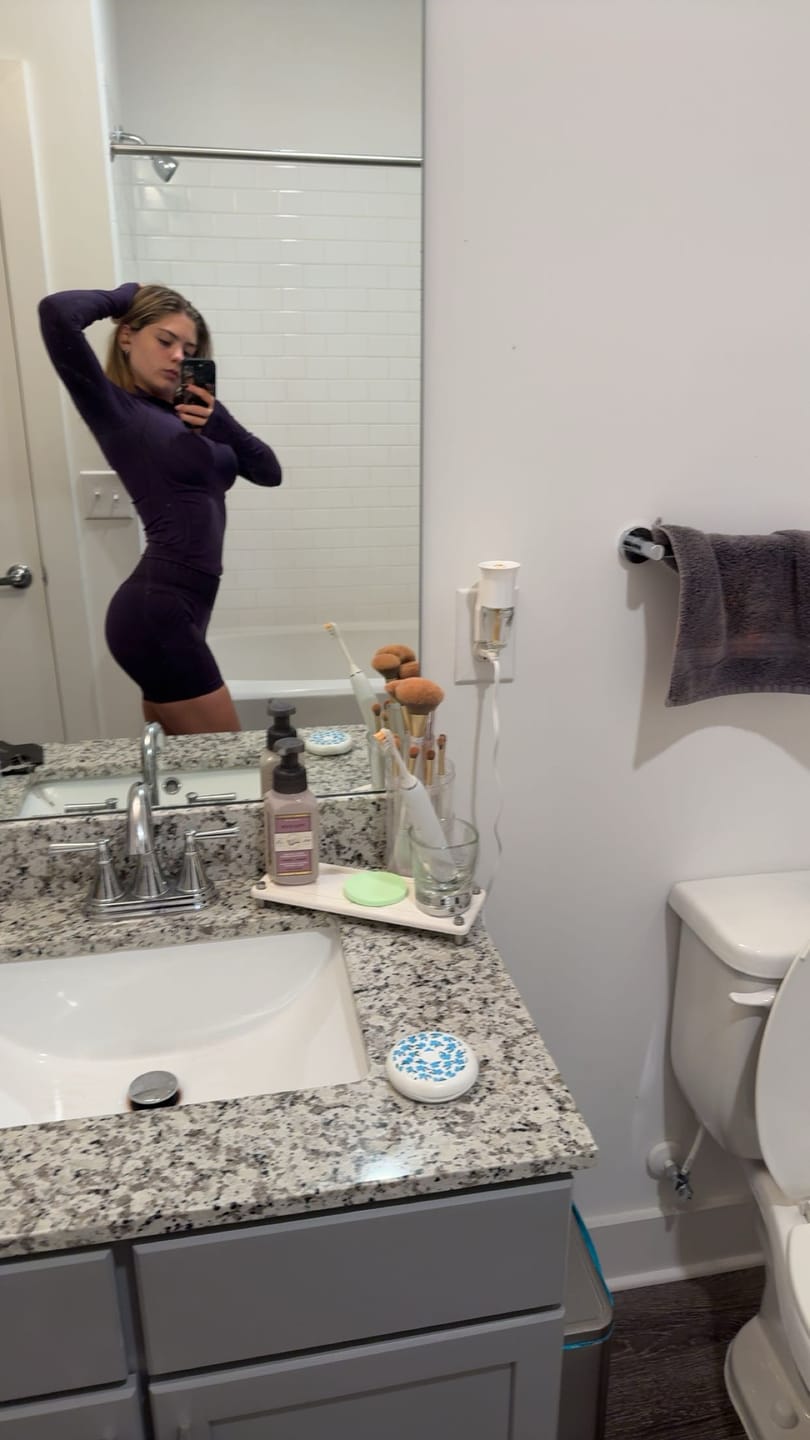 Customer photo review of W5197 Batman Seamless Pullover