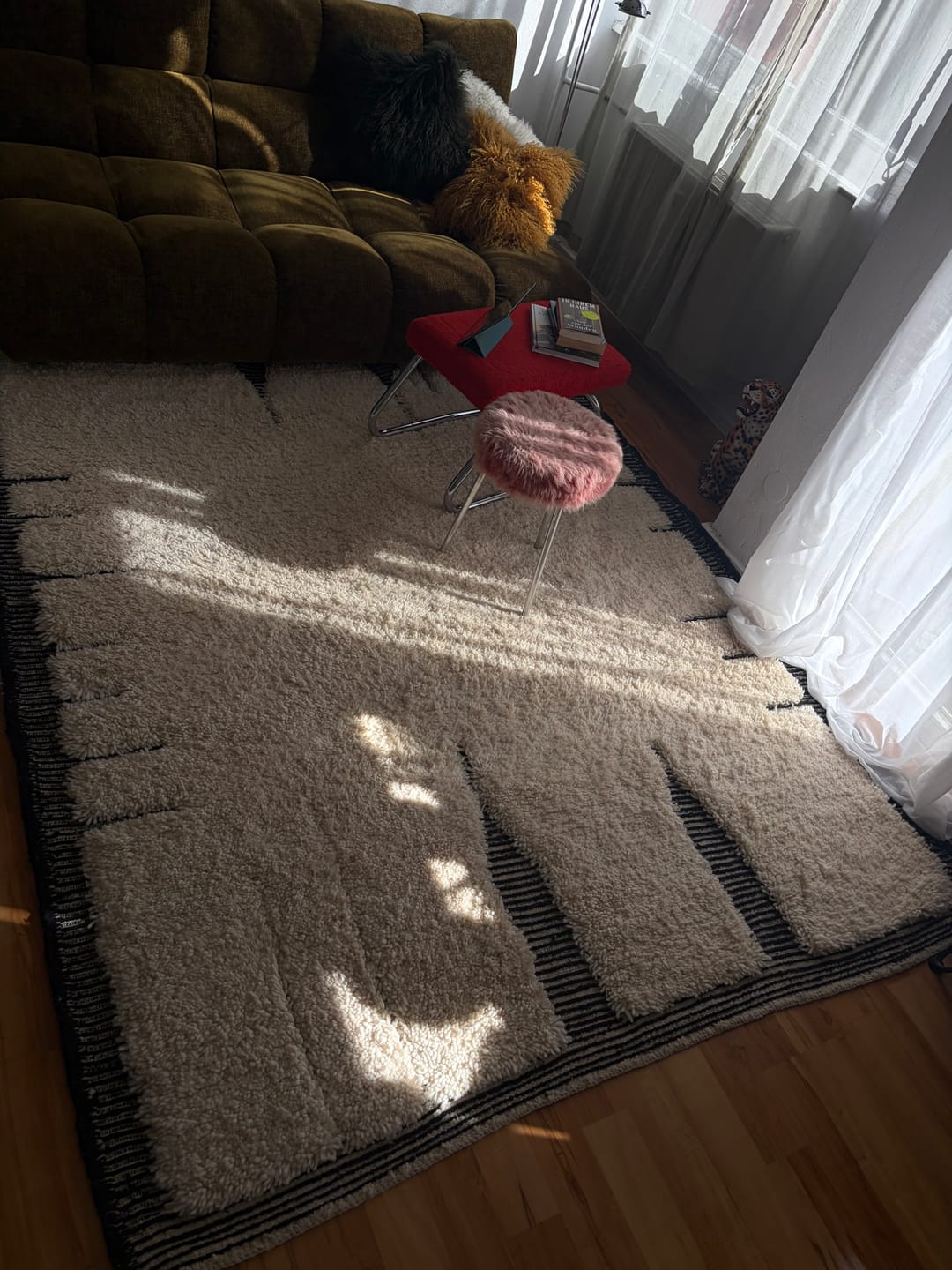 Customer photo review of Abstract Cream and Black Wool Moroccan Rug – Modern Handmade Art