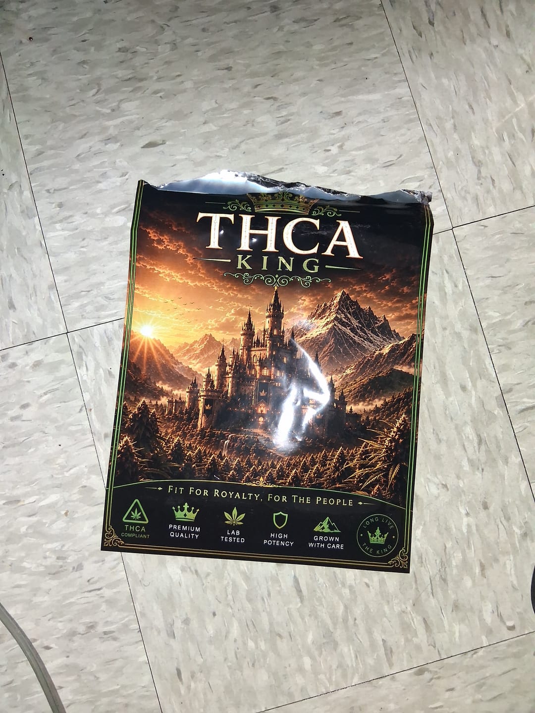 Customer photo review of White Durban Light Assist THCA