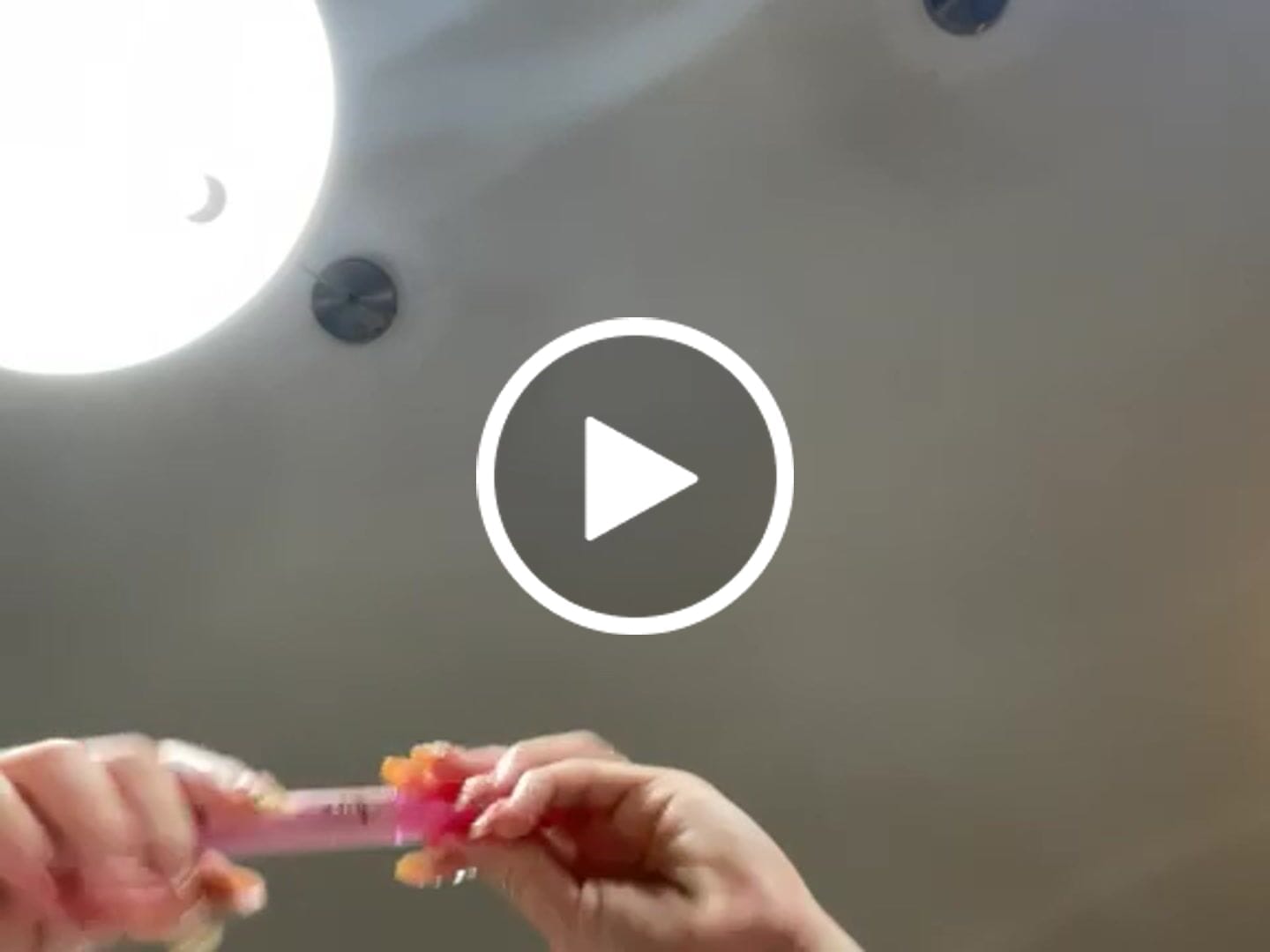 Customer video review of Back to Business Sign And Shine Lip Oil Pen - PRE-ORDER