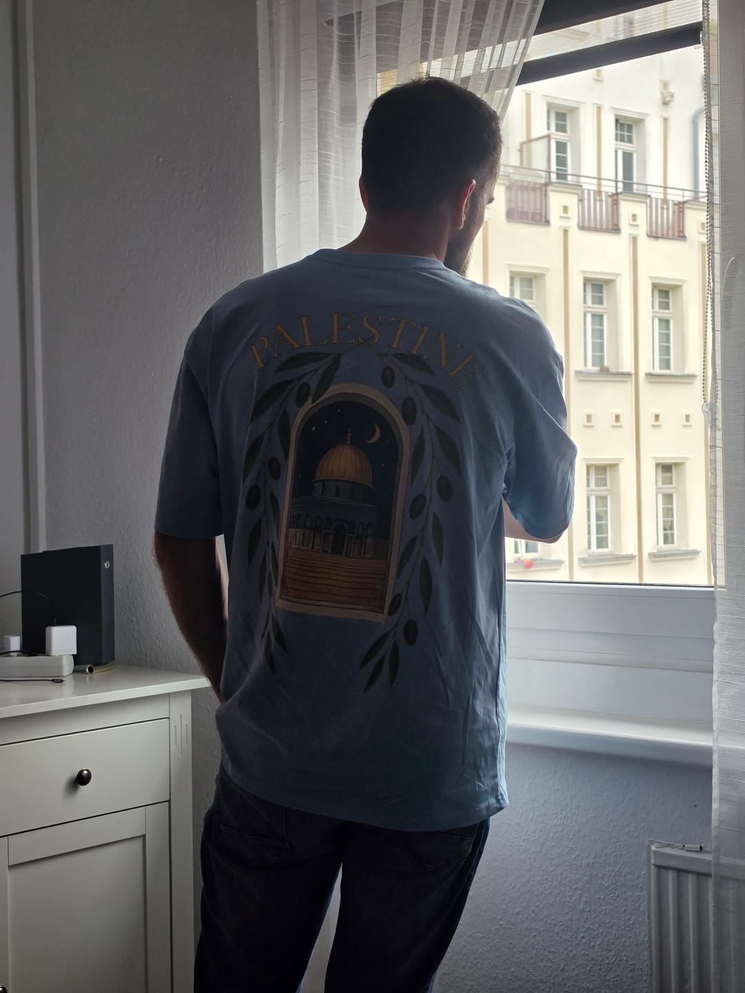 Customer photo review of QUDS Oversized Shirt