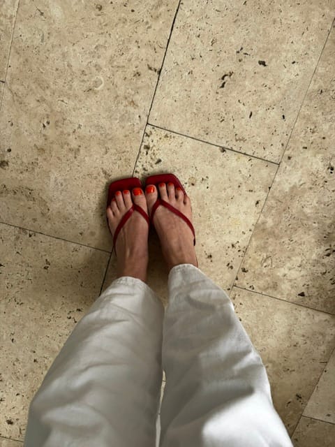 Customer photo review of Fiona Square-Toe Beach Sandal