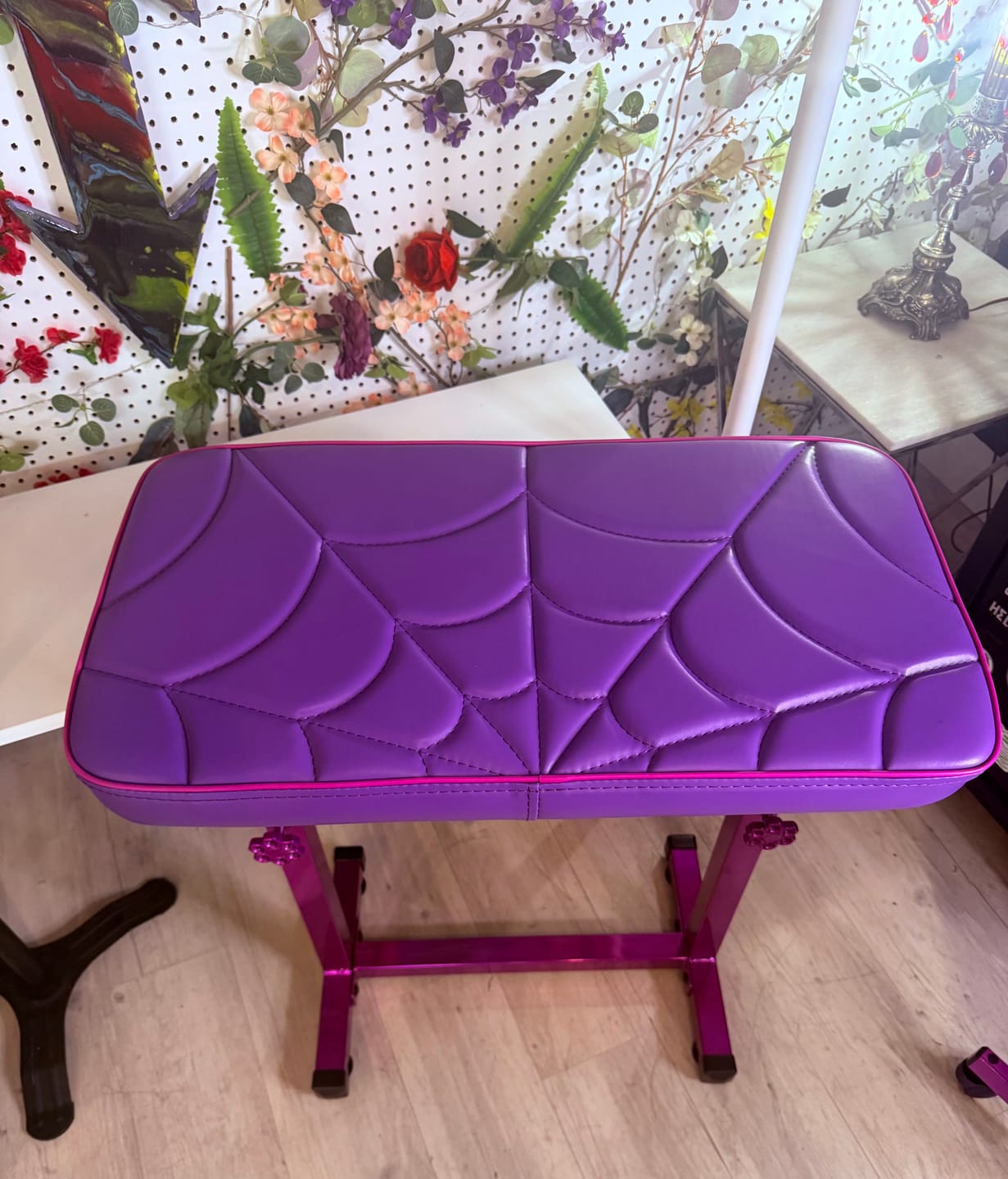 Customer photo review of Tattoo Armrest XXL FAT BOY