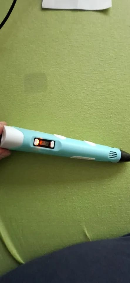 Customer photo review of Bolígrafo 3D Mágico LovelyKids™