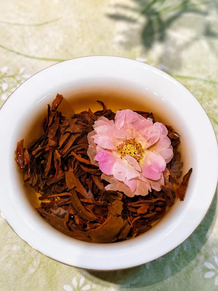 Customer photo review of Reading blooming tea