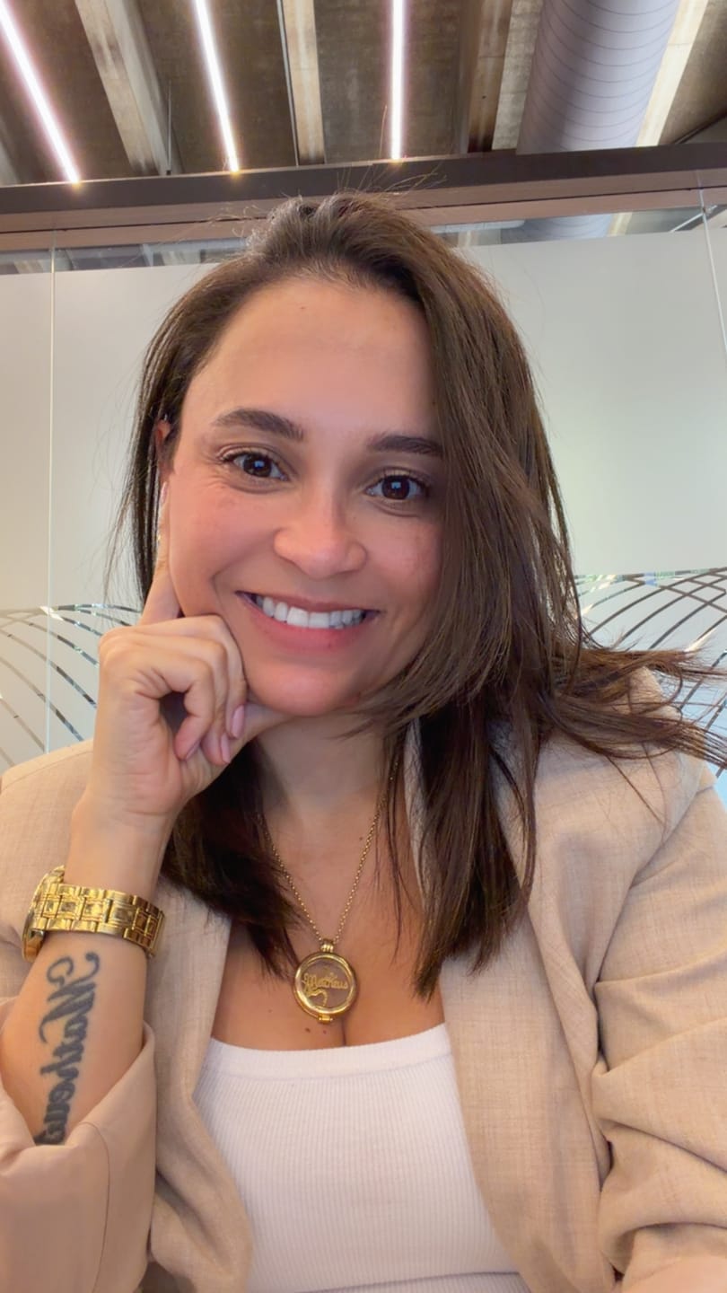 Customer photo review of Creme Clareador de Manchas – Melasma, Axilas, Virilha, Áreas Íntimas, Rosto e Corpo