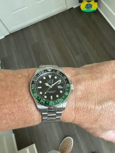 Customer photo review of Looking Sharp® Versailles