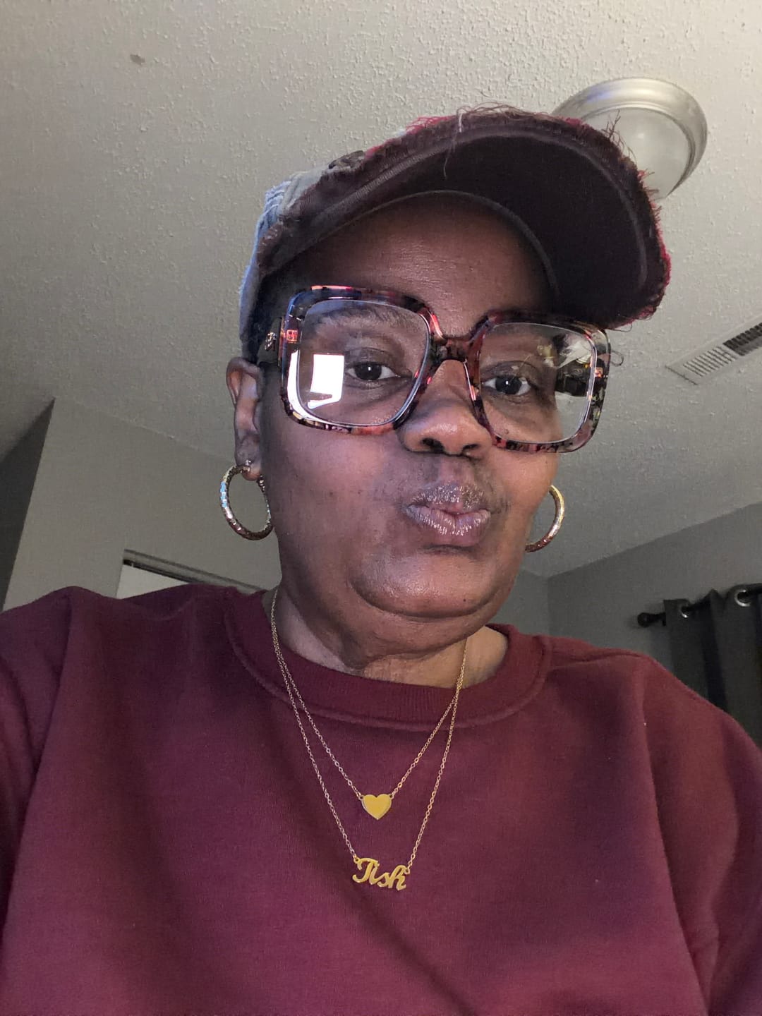 Customer photo review of Heart Layer Name Necklace