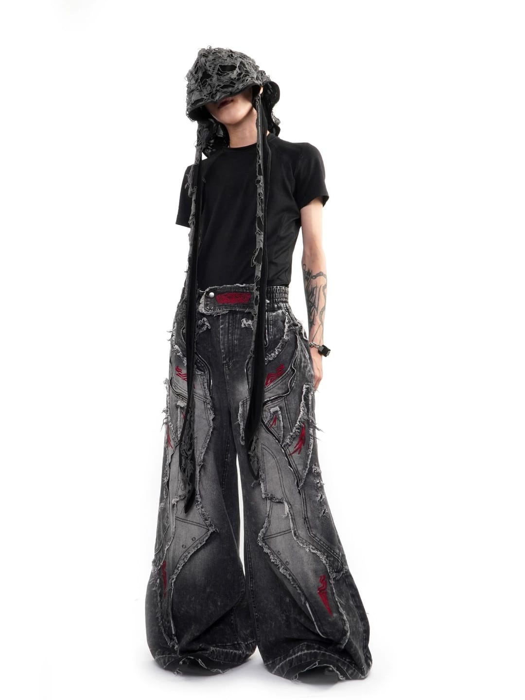 Customer photo review of Wasteland Deconstructed Raw-Edge Distressed Jeans