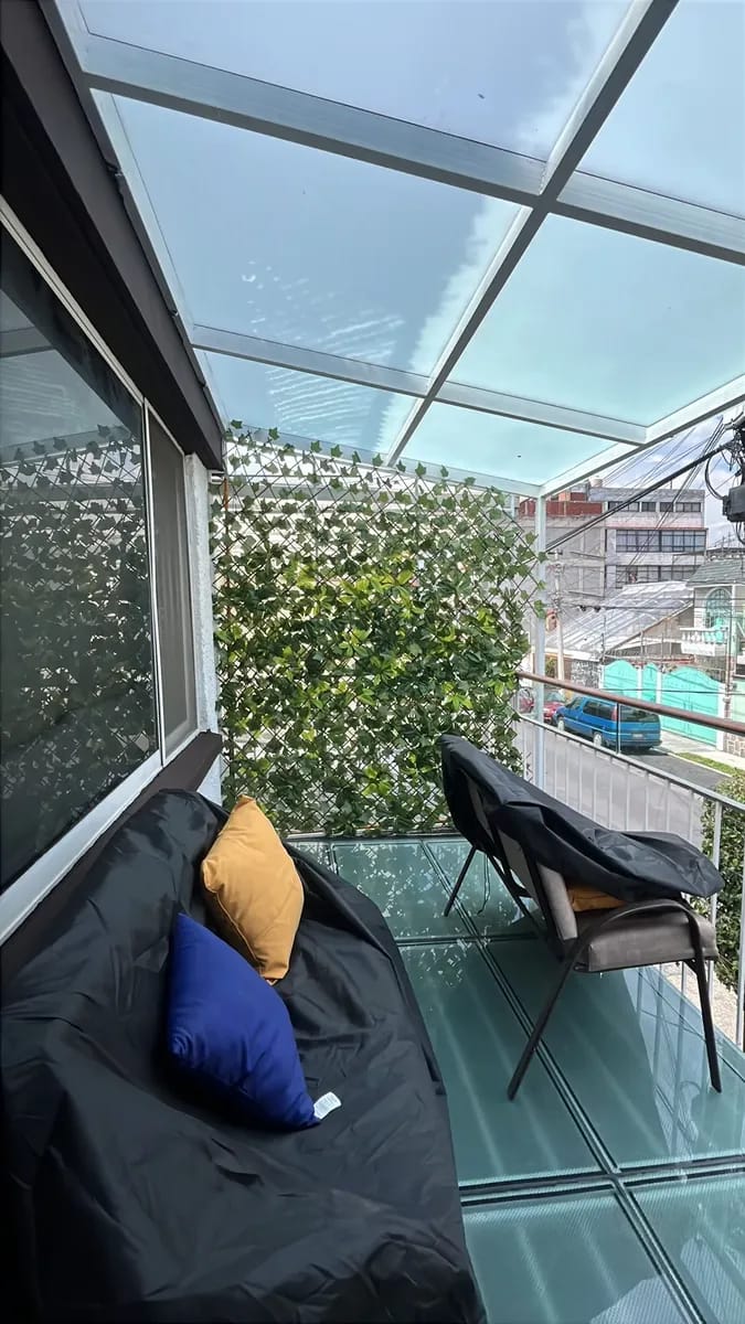 Customer photo review of Capa Impermeável para Sofá Externo Contra Chuva e Sol