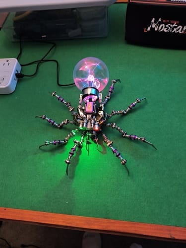 Customer photo review of Plasma Spider Model Kit – Cyberpunk 3D Metal Puzzle